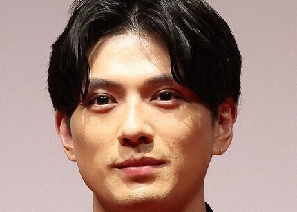 新田真剣佑